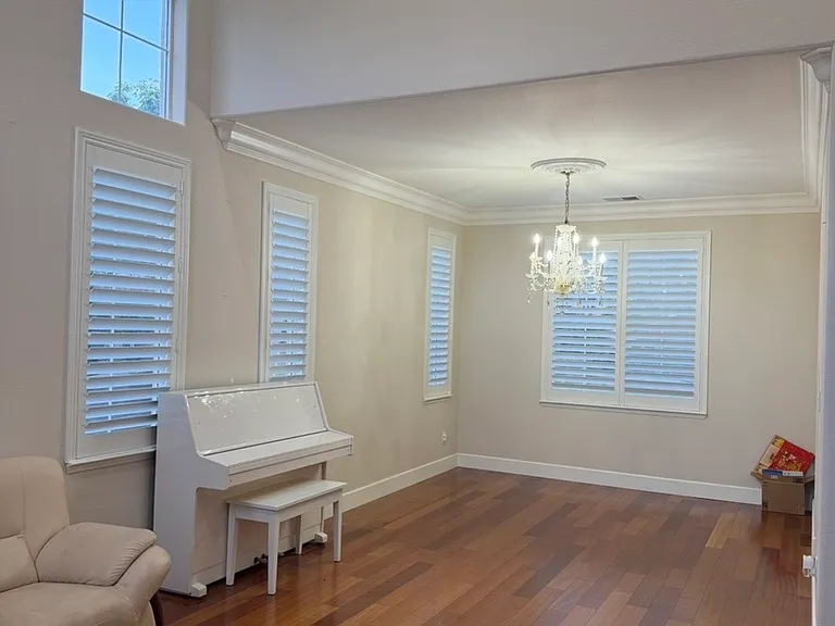 1280 Fleming Ave — Photo 7