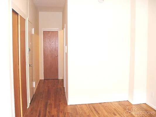 Rented by City Connections Realty | media 9