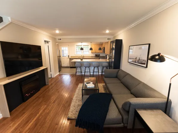 202 S Virginia Ave, Falls Church, VA 22046