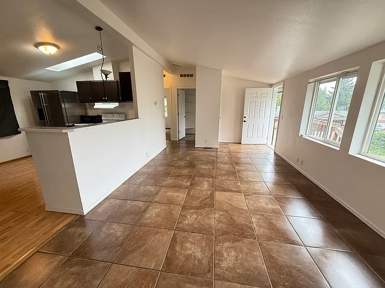 10110 217th Avenue Ct E — Photo 10