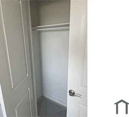 715 Tower Rd — Photo 26