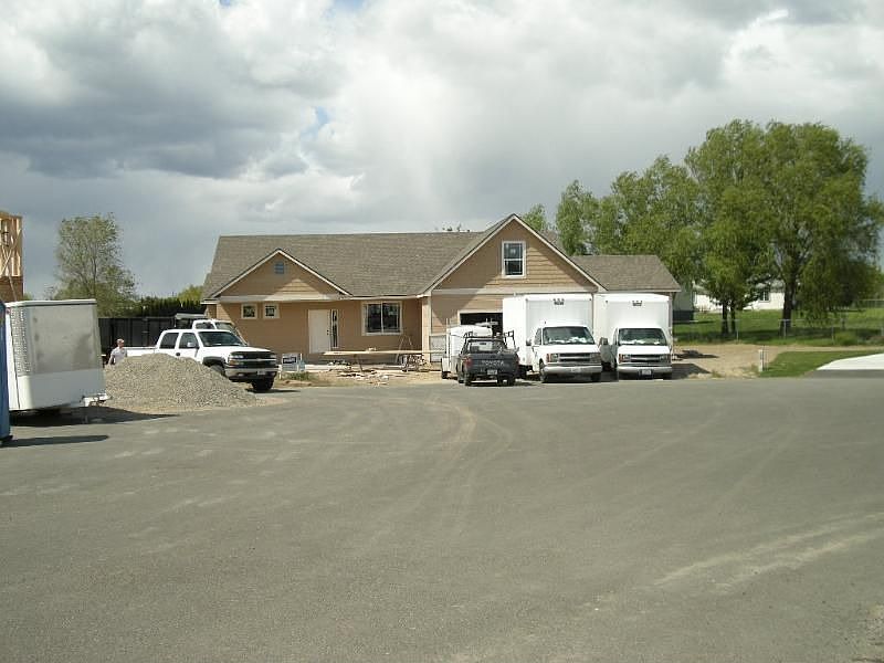 1st image of 3420 Coral Ct