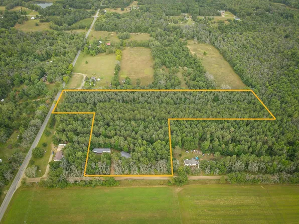 858 S Thornapple Ave, White Cloud, MI 49349