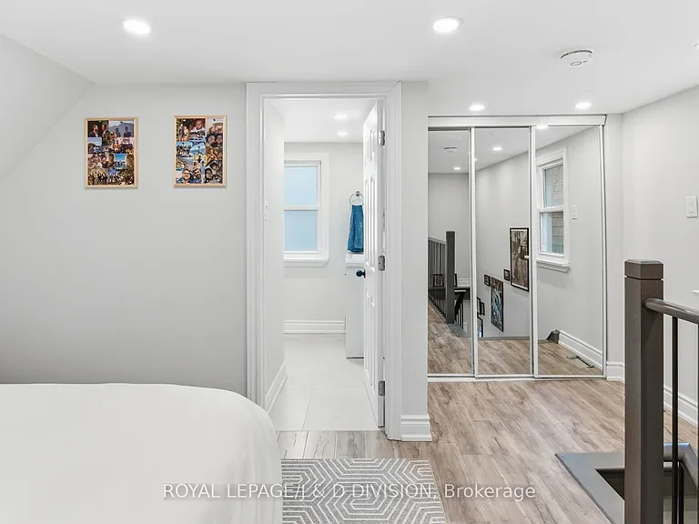 118 Bogert Ave #UPPER — Photo 13