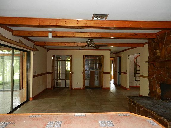 4th image of 21346 Palatka Dr