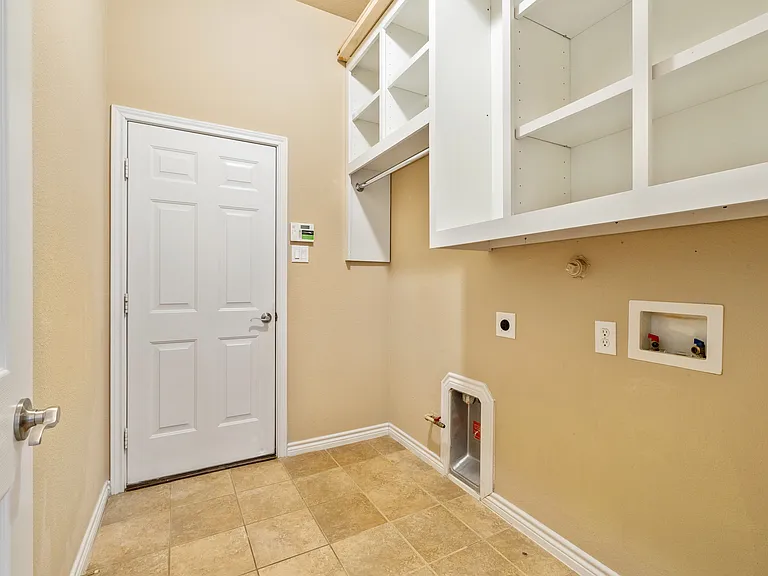 2527 Appaloosa Ln — Photo 21