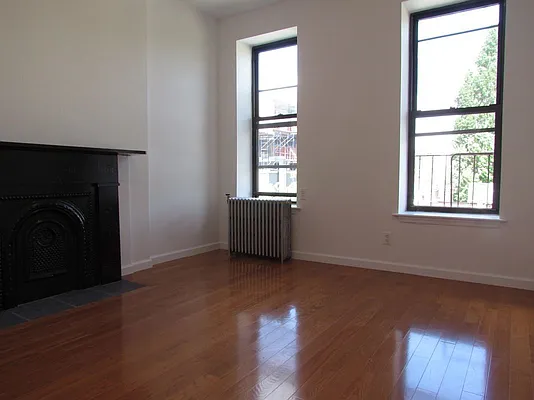 Rented by Landmark Real Estate | media 21