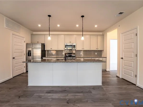 5309 Twisting Vine Ln #201, Glen Allen, VA 23059