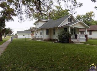 703 NE Grattan St, Topeka, KS 66616