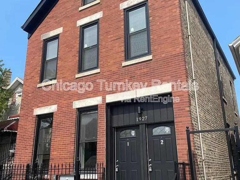 1927 S Morgan St #G — Photo 1