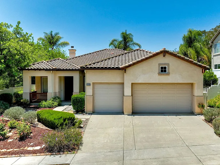 2325 Old Ranch Rd — Photo 1