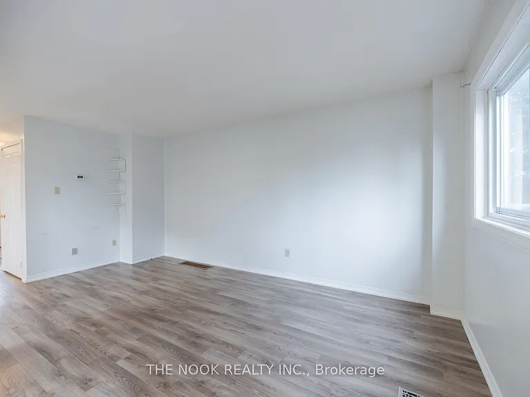 606 Cobblehill Dr — Photo 11