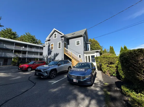 60 Pine Hill Rd S #316, Cape Neddick, ME 03902