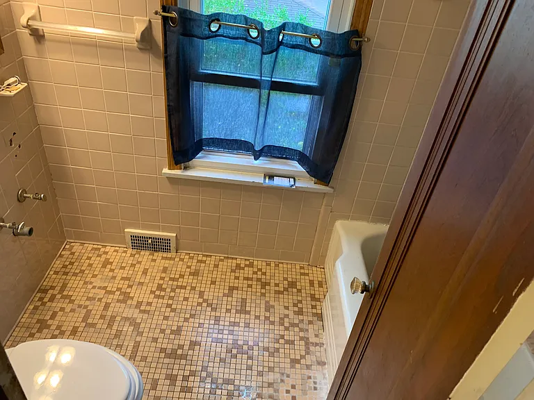 1015 Willow Dr — Photo 32