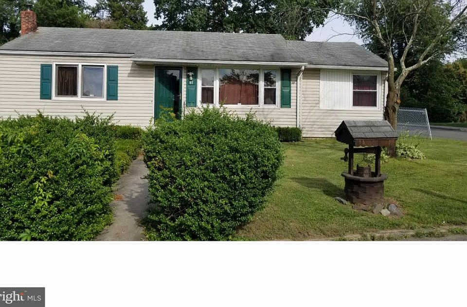 2nd image of 81 Wayne Rd