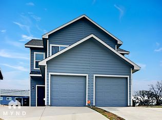 3263 Karen St, Fort Worth, TX 76116