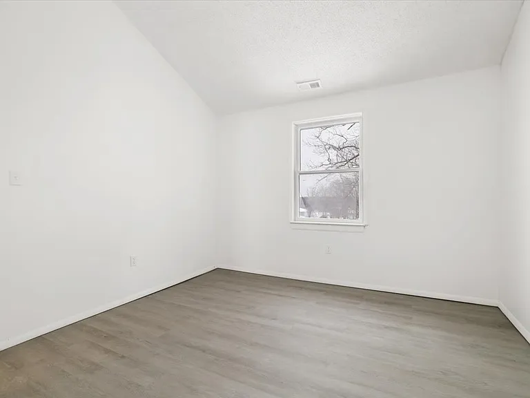 145 Snowshoe Ct #204 — Photo 14