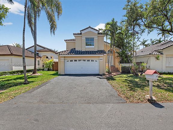 4th image of 11776 SW 90th Ter