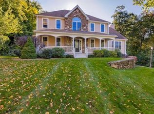 78 Shining Rock Dr, Northbridge, MA 01534