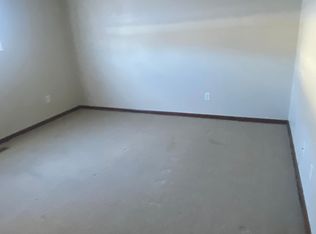 619 8th St NW APT 5, Canton, OH 44703