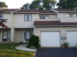15 Park Meadow Ln, West Long Branch, NJ 07764