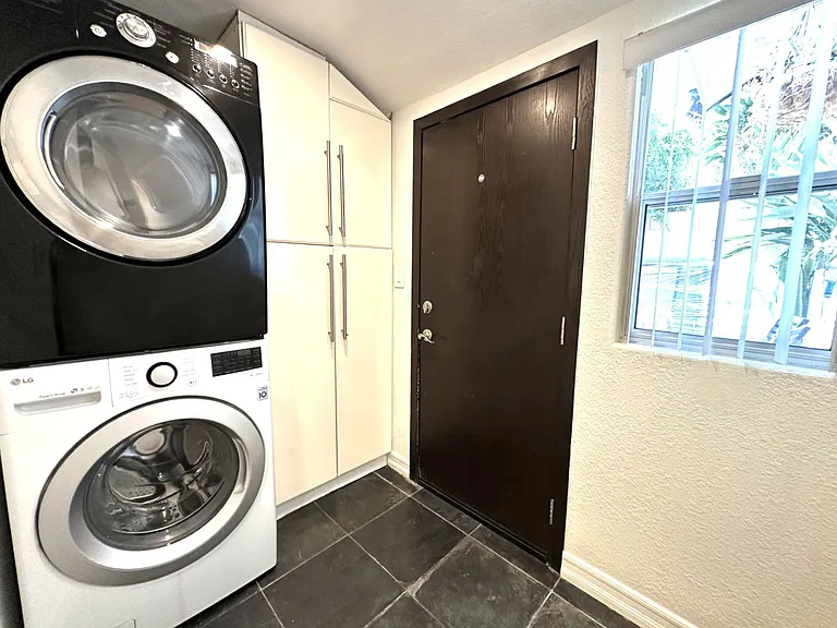 3524 Wilshire Ter #3524 — Photo 16