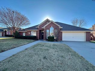 3028 Whitehall Ln, Wichita Falls, TX 76309