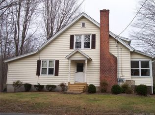 76 Round Hill Rd, Bethany, CT 06524