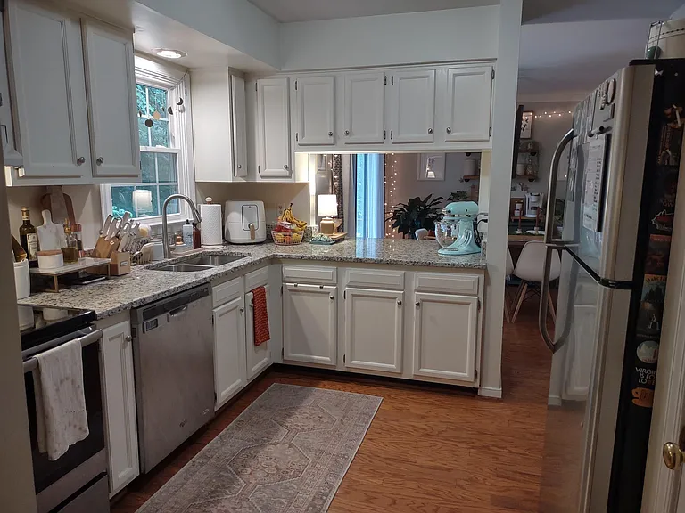 5948 Park Forest Ln — Photo 5