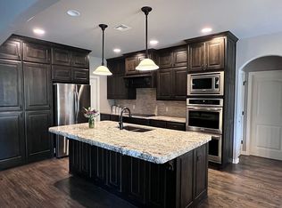 13604 S 26th St, Bixby, OK 74008