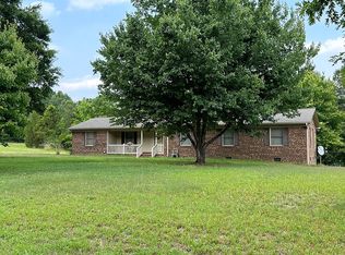 156 Painter Lakes Rd, Gibsonville, NC 27249