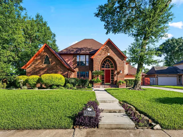 13903 Wilde Forest Ct, Sugar Land, TX 77498