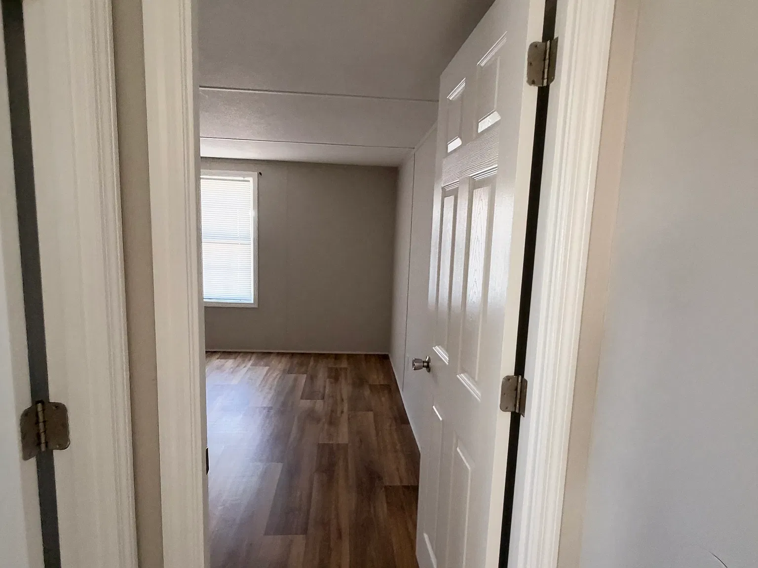2 bed, $1,600 — Photo 4