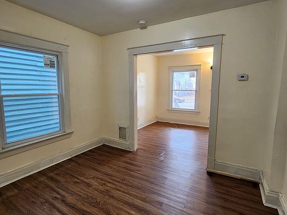 4th image of 1750 Cudaback Ave #1