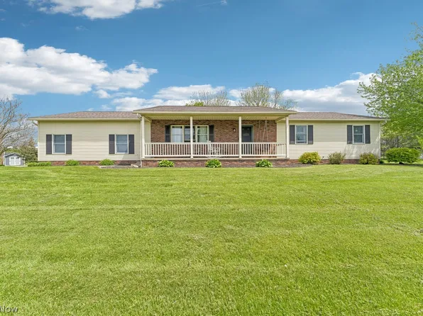 6151 N Apple Creek Rd, Smithville, OH 44677