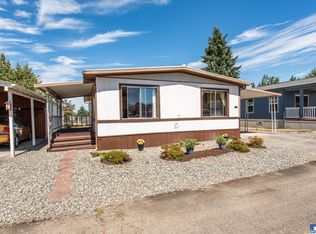 400 Gupster Rd, Sequim, WA 98382