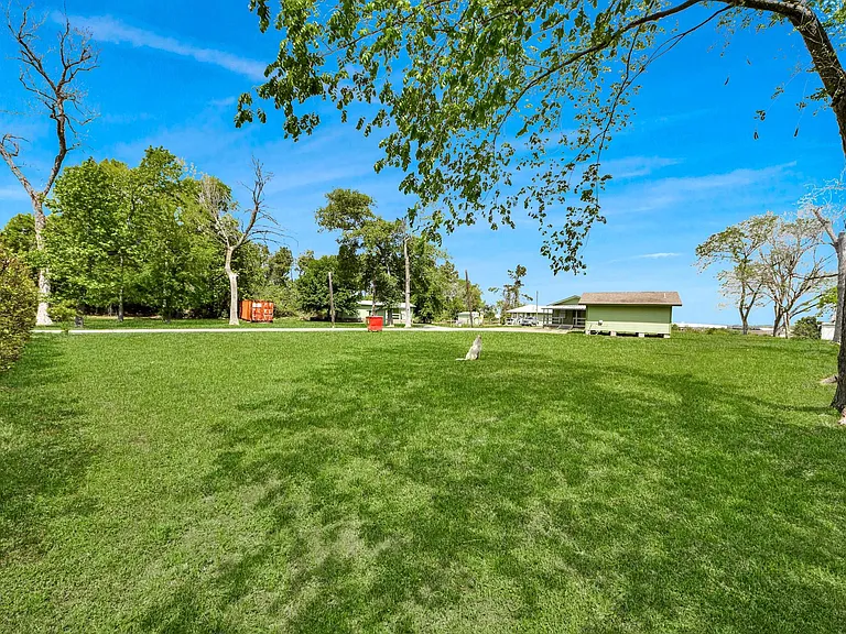 17111 River Rd #A — Photo 13