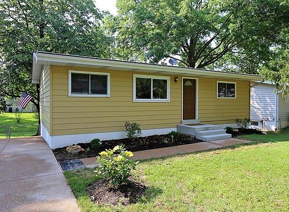 2nd image of 4265 Snelson Dr