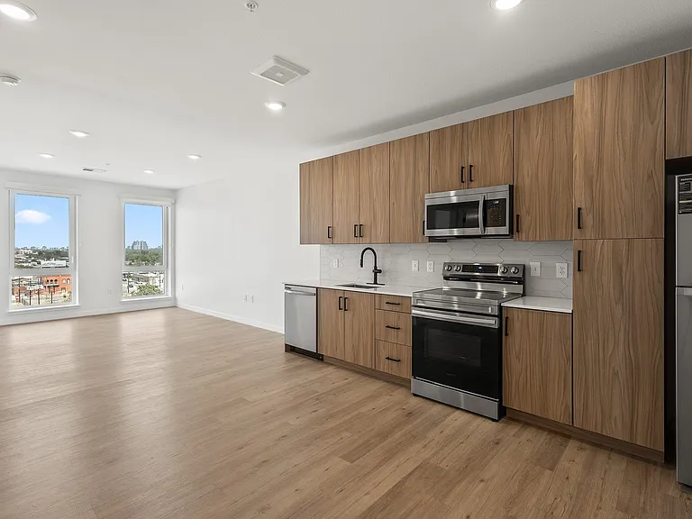 Oso Apartments — Photo 91
