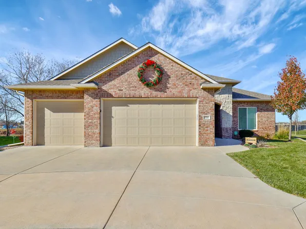 721 N Firefly Ct, Wichita, KS 67235
