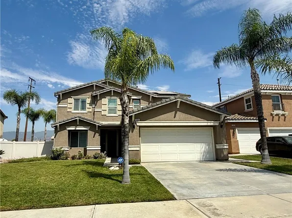 680 Crystal Springs Ln, Redlands, CA 92374