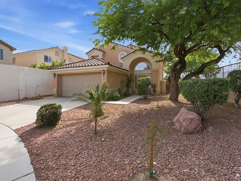 1301 Mount Hamilton Ct — Photo 14