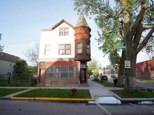 8357 S Buffalo Ave, Chicago, IL 60617