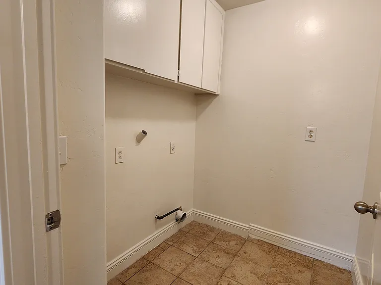 2111 Kalibo St — Photo 16