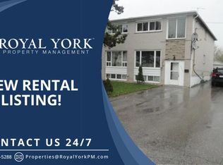 7319 Darcel Ave #1, Mississauga, ON L4T 2X4