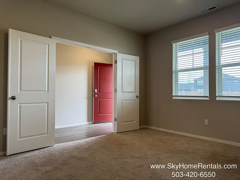 4832 Skylab Ave NE — Photo 11