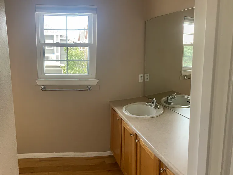 1381 Carlyle Park Cir — Photo 11