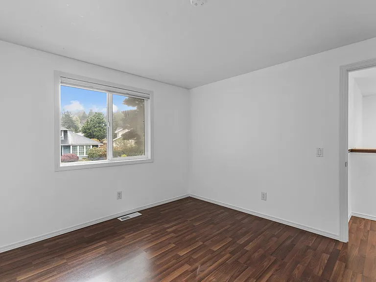 29021 13th Ave S — Photo 16