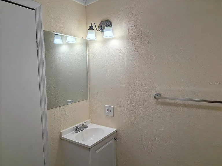 3030 Beaver Creek Dr — Photo 12