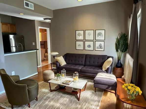 3901 Penderview Dr APT 1522, Fairfax, VA 22033